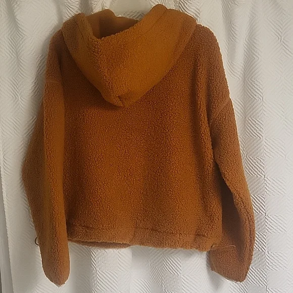 Wild Fable "Responsible Style" Ladies  Hooded Pullover - Picture 2 of 3